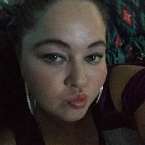 Meet your Posher, Evelyn